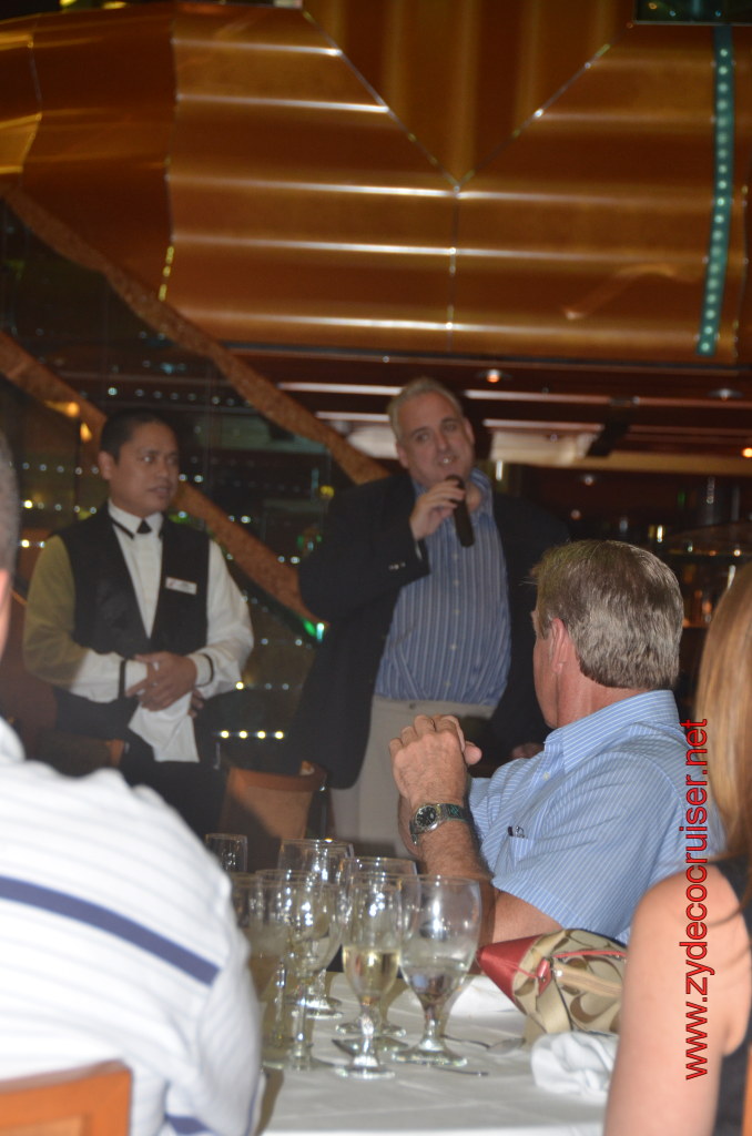 322: Carnival Magic, BC5, John Heald's Bloggers Cruise 5, Cozumel, MDR Dinner, John Heald introducing Darwin, an amazing waiter/singer, 