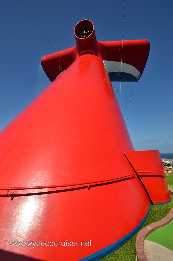 051: Carnival Conquest, Nov 15, 2011, Sea Day 2, Funnel