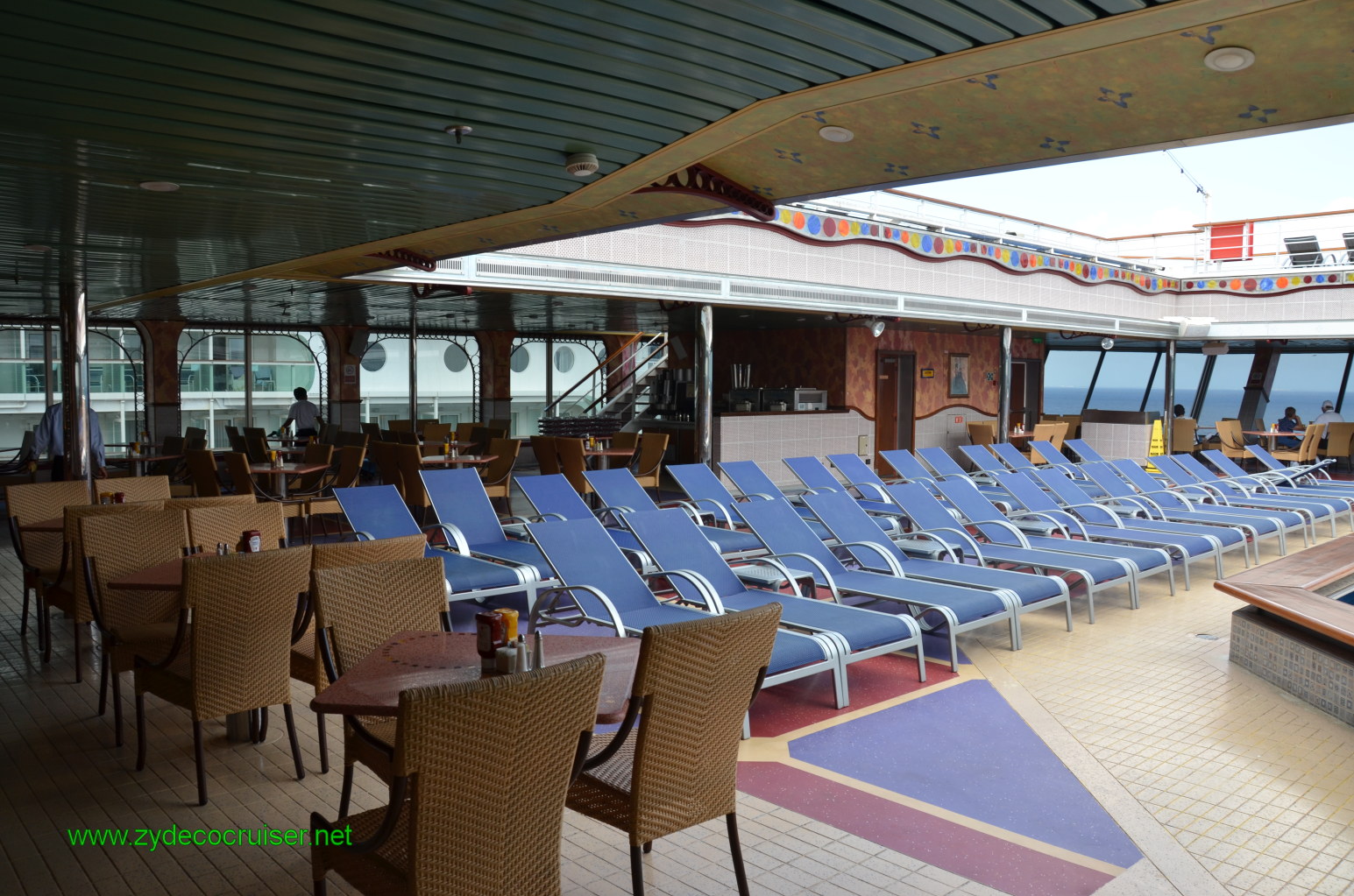 031: Carnival Conquest, Nov 18. 2011, Cozumel, Sky Pool