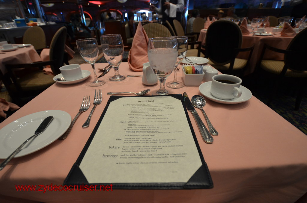 002: Carnival Conquest, Nov 19, 2011, Sea Day 3, MDR Breakfast, 