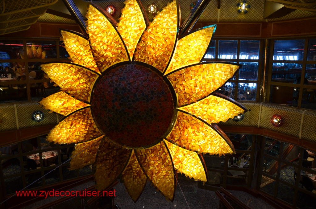 088: Carnival Conquest, Nov 19, 2011, Sea Day 3, Sunflower Atrium