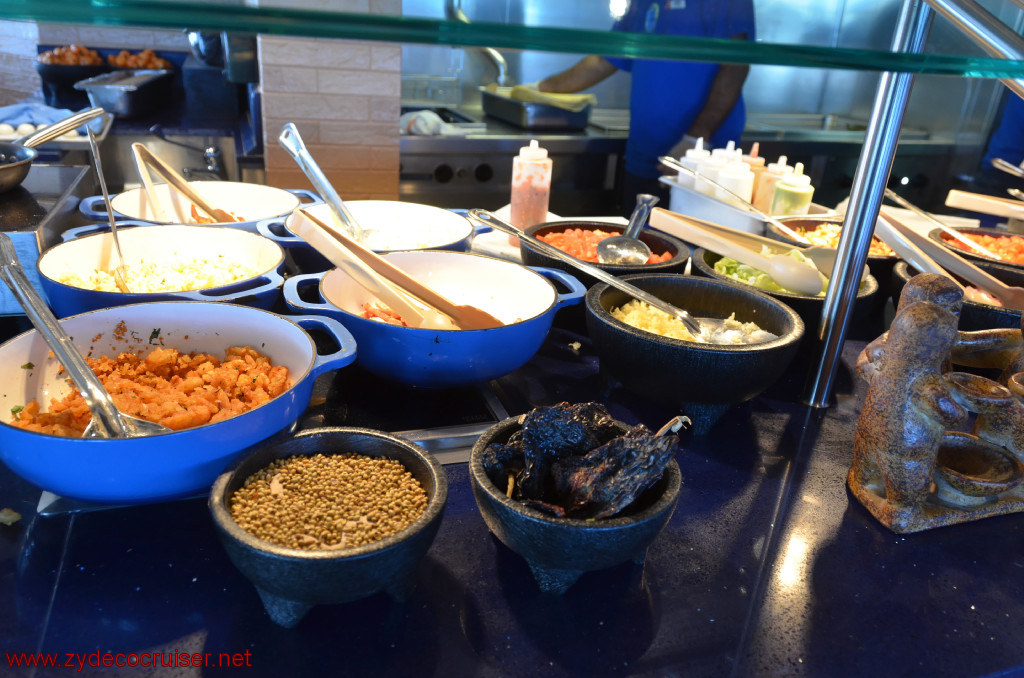 007: Carnival Conquest, Fun Day at Sea 1, Blue Iguana Cantina, Breakfast, 