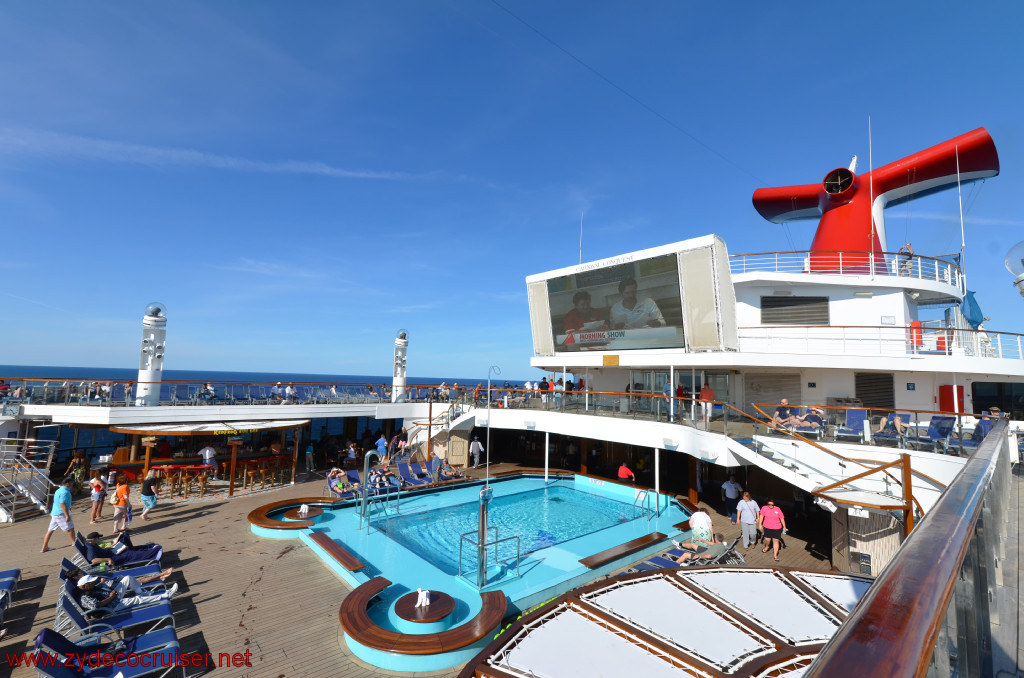 040: Carnival Conquest, Fun Day at Sea 1, Lido, Sun Pool, Towel Elephants, RedFrog Rum Bar, 