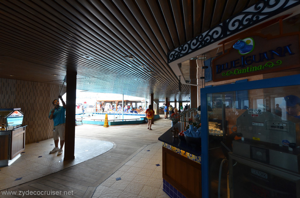 011: Carnival Conquest, Fun Day at Sea 2, poor shot of Sun Pool from Blue Iguana Cantina, 