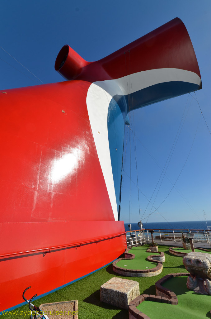 040: Carnival Conquest, Fun Day at Sea 3, Funnel and Mini-Golf, 