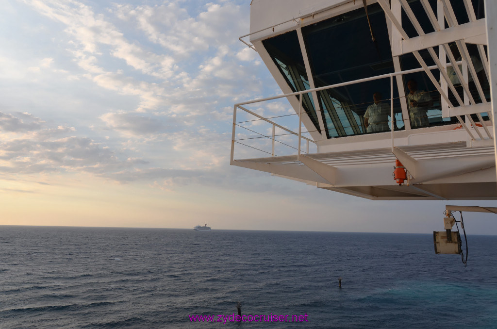 025: Carnival Conquest Cruise, Roatan, 