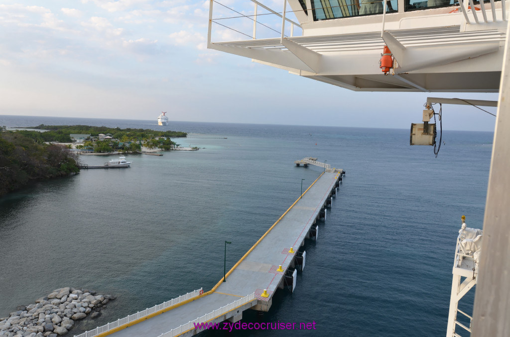 043: Carnival Conquest Cruise, Roatan, 