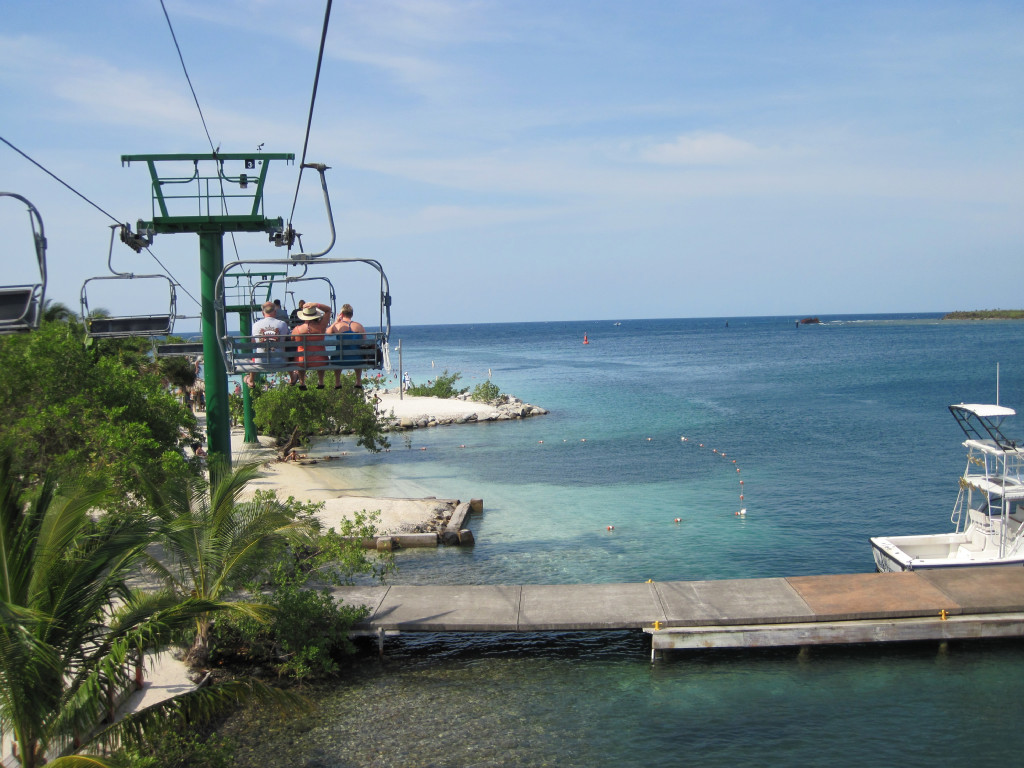 097: Carnival Conquest Cruise, Roatan, 