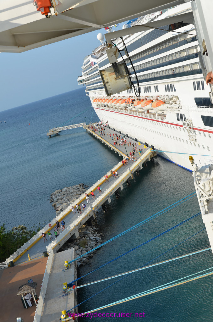 121: Carnival Conquest Cruise, Roatan, 