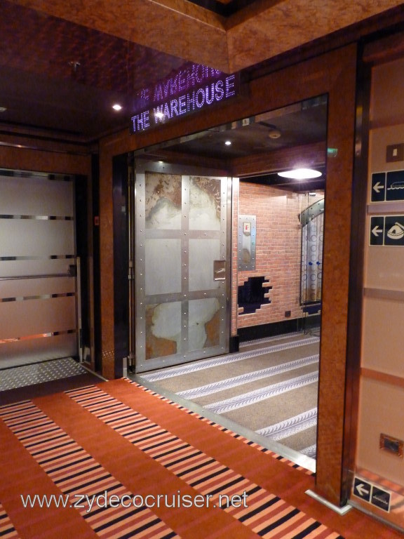 3885: Carnival Dream - The Warehouse Arcade