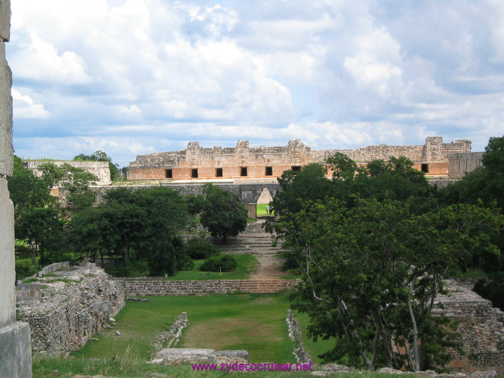 096: Carnival Elation 2004 Cruise, Progreso, Uxmal Tour, 