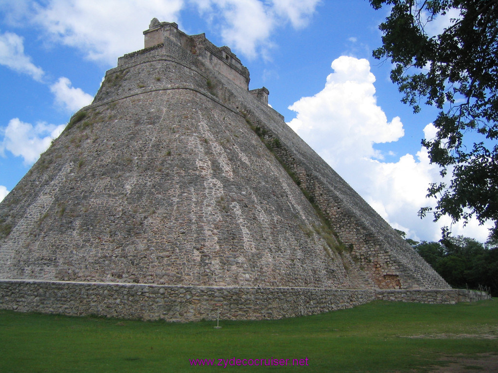 098: Carnival Elation 2004 Cruise, Progreso, Uxmal Tour, 