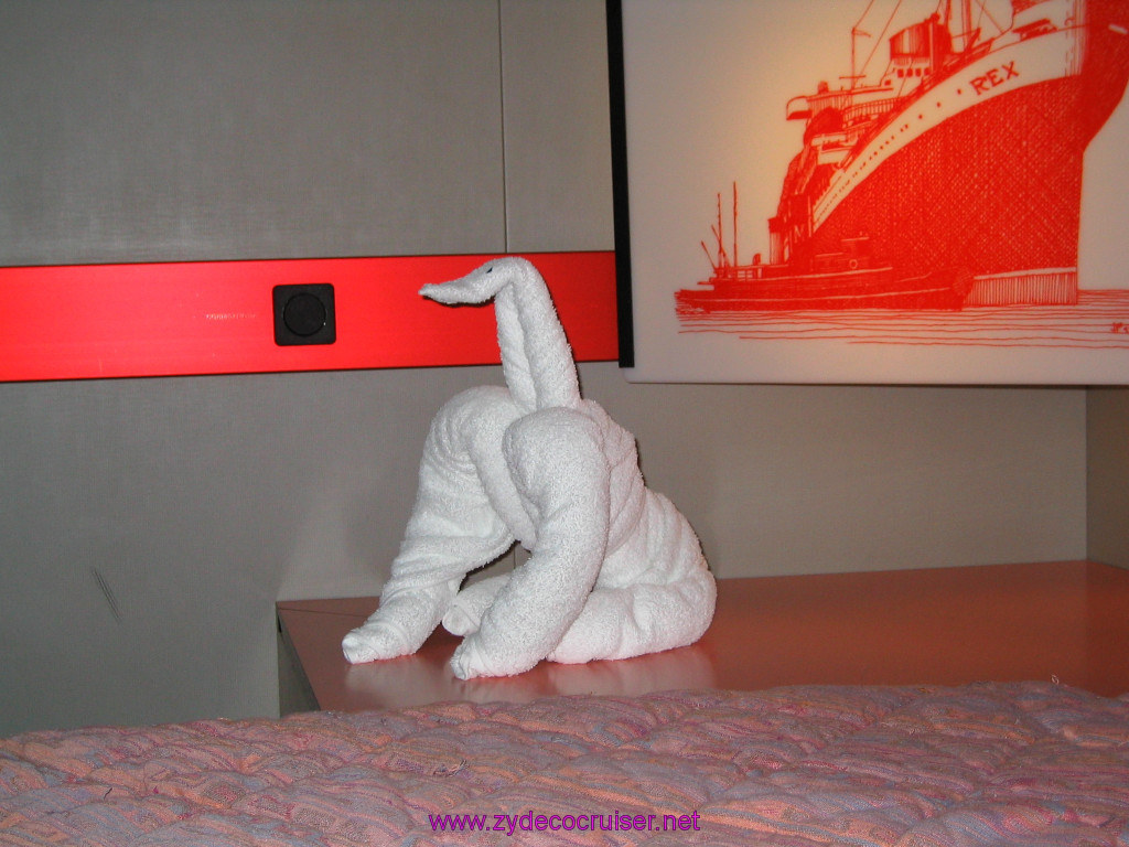 201: Carnival Elation 2004 Cruise, Towel Animal, 