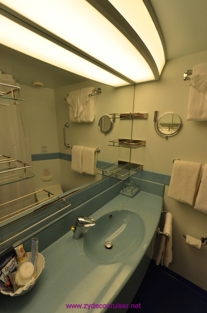 010: Carnival Legend British Isles Cruise, Dover, Embarkation, Stateroom Bathroom