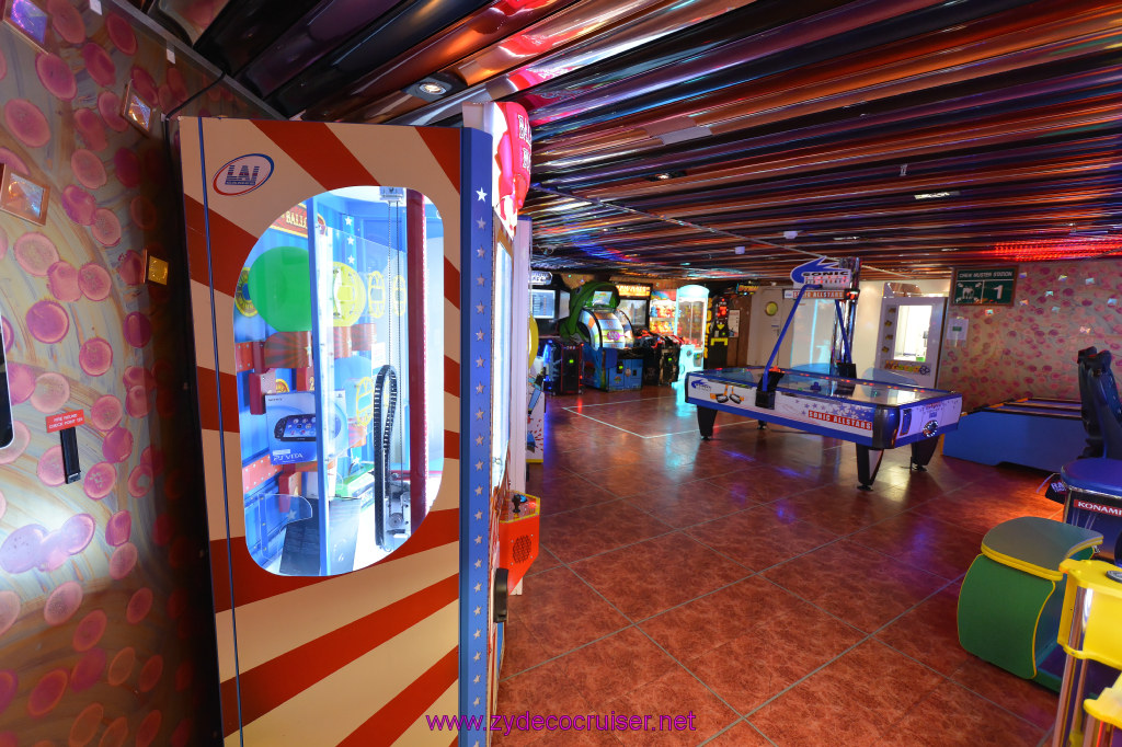 030: Carnival Miracle Alaska Cruise, Seattle, Embarkation, Wizards Arcade, 