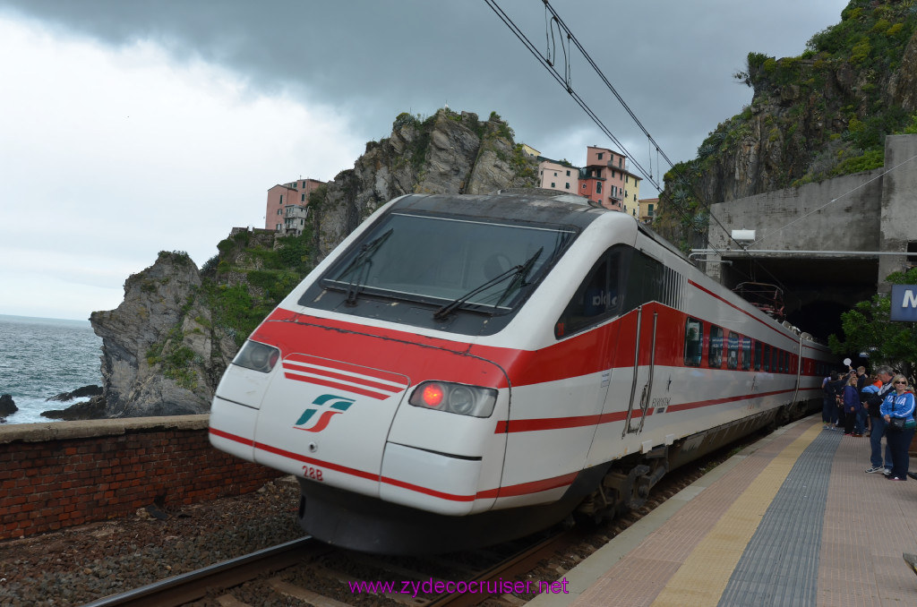 155: Carnival Sunshine Cruise, La Spezia, Cinque Terre Tour, Manarola, Riomaggiore, Train Station, Eurostar, 