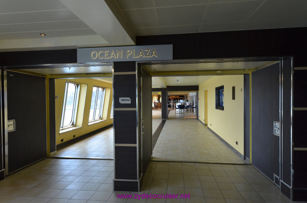 344: Carnival Sunshine Cruise, Naples, Ocean Plaza, 