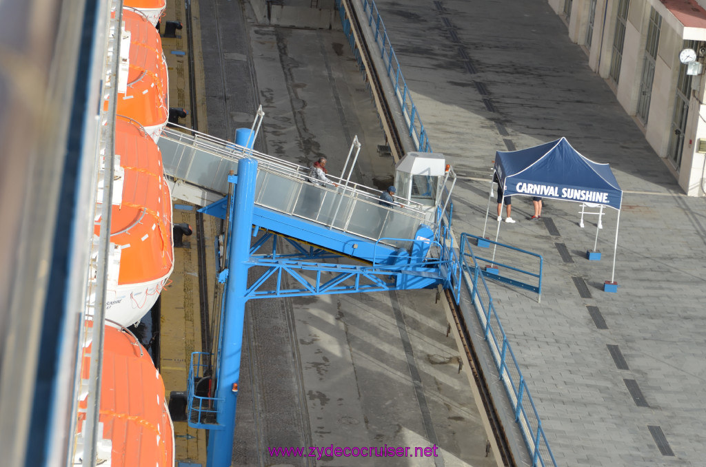 021: Carnival Sunshine Cruise, Naples, another gangway, 