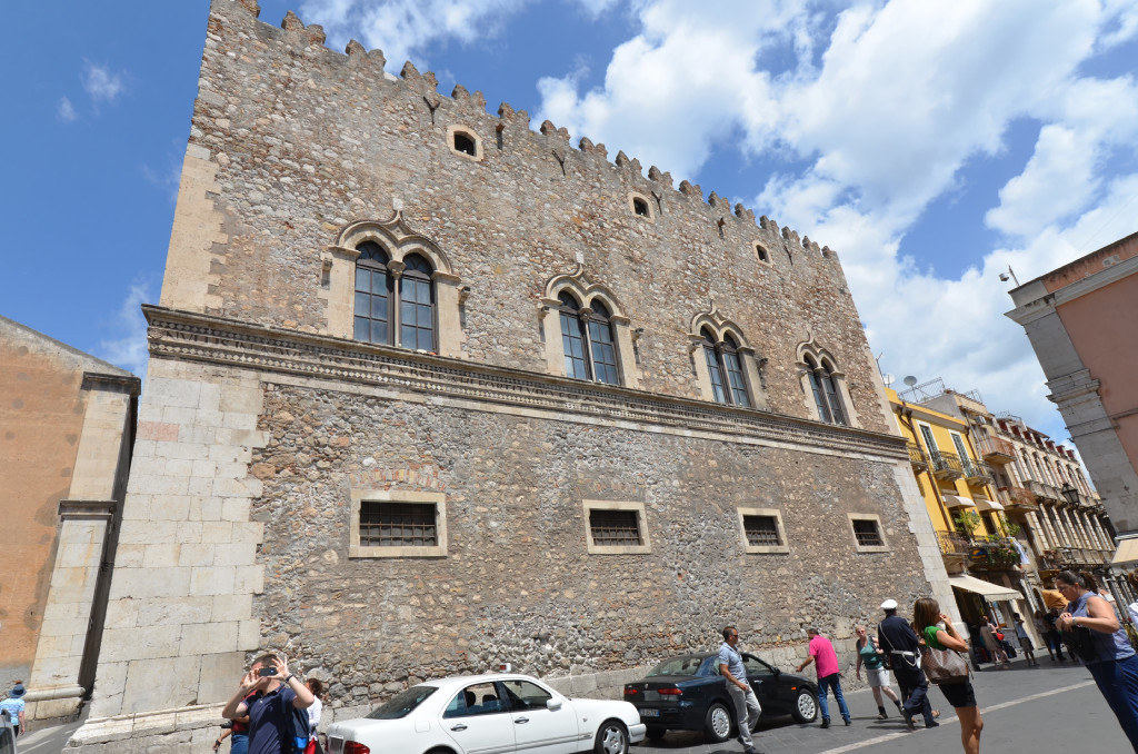 073: Carnival Sunshine Cruise, Messina, Taormina on your Own tour, 