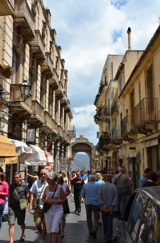 086: Carnival Sunshine Cruise, Messina, Taormina on your Own tour, 