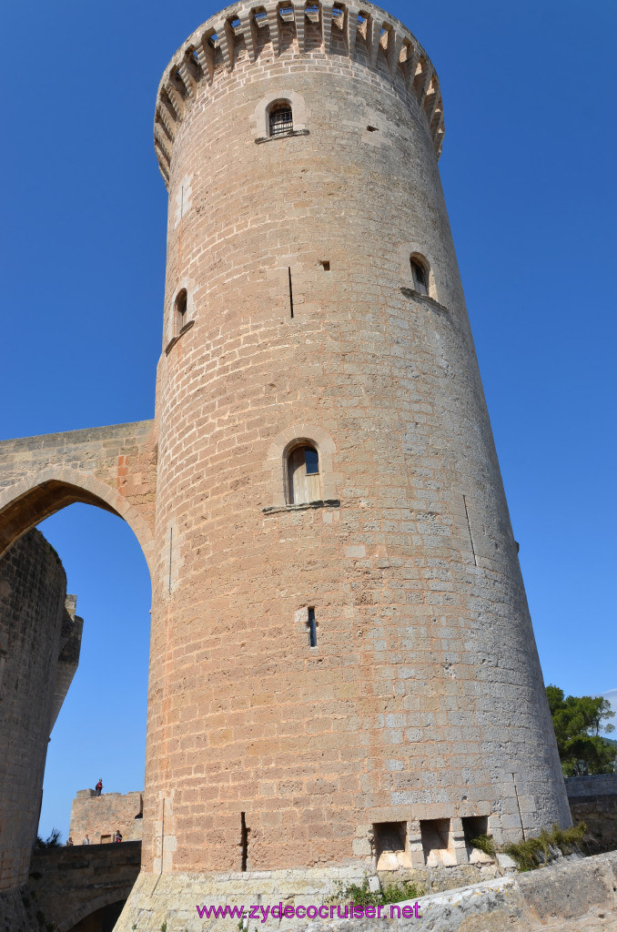 084: Carnival Sunshine Cruise, Mallorca, Bellver Castle, 