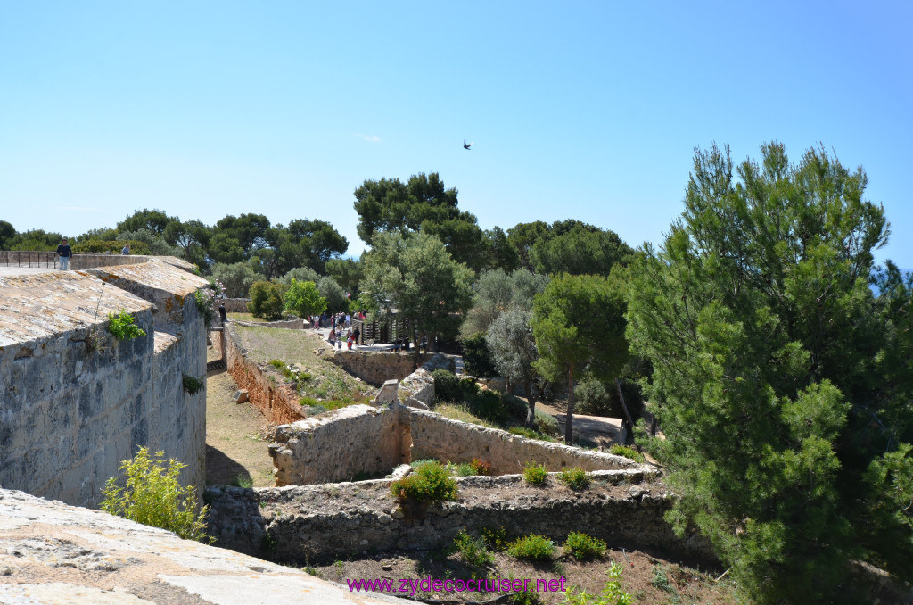 098: Carnival Sunshine Cruise, Mallorca, Bellver Castle, 