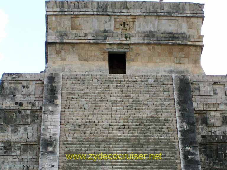 027: Carnival Triumph, Elizabeth Pictures, Chichen Itza