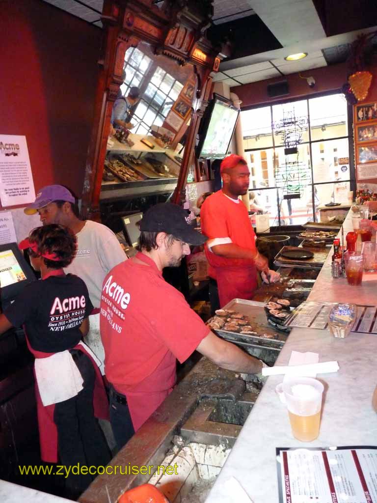 047: Carnival Triumph, Pre-Cruise, New Orleans - Acme Oyster - Shucking Oysters