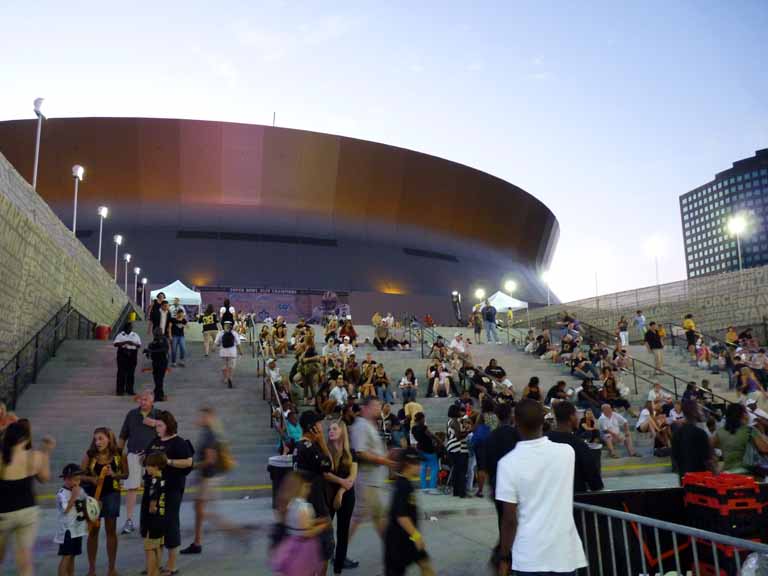 076: Carnival Triumph, Pre-Cruise, New Orleans - New Orleans Saints Believe Again Bash, Champions Square