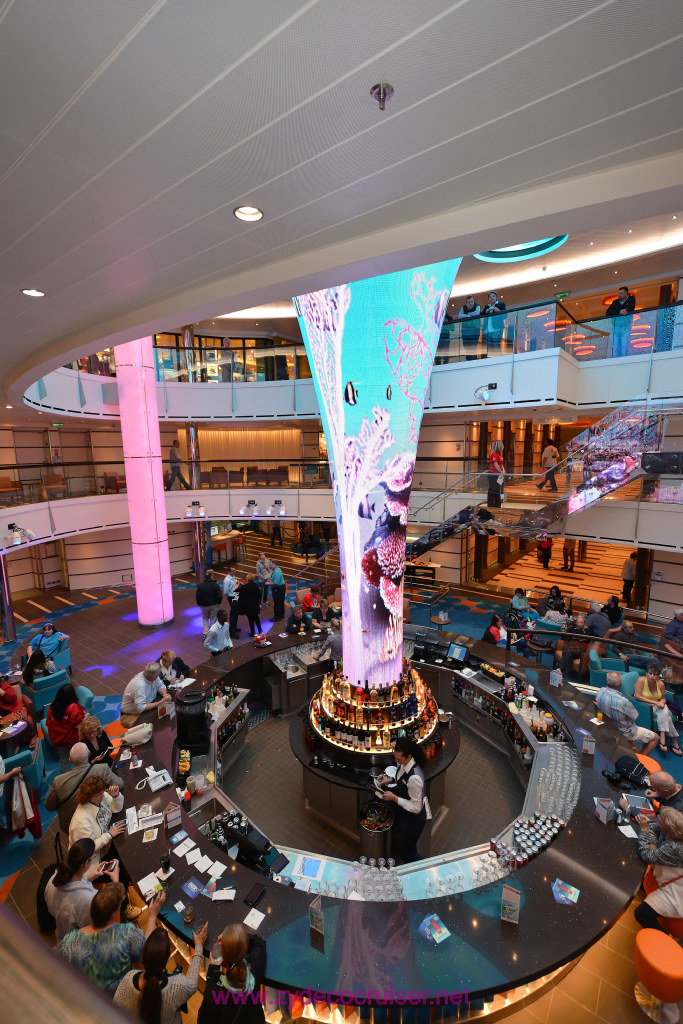 475: Carnival Vista, Trieste, Embarkation!, Vista Atrium, 