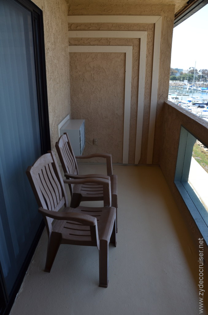 009: Holiday Inn Express, Ventura Harbor, 