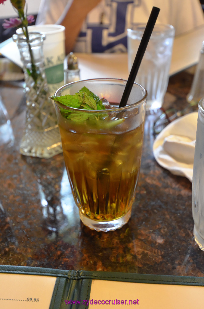 246: Oak Alley Plantation, Sweet Mint Tea, 